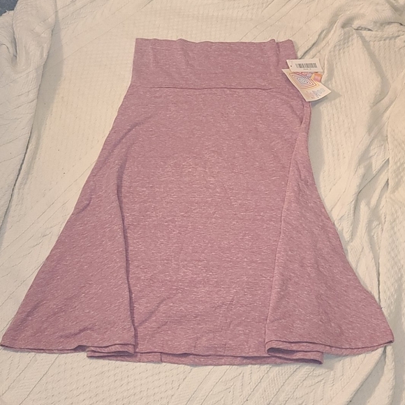 LuLaRoe Dresses & Skirts - NWT LuLaRoe Azure A Line Skirt Size Sm Pink